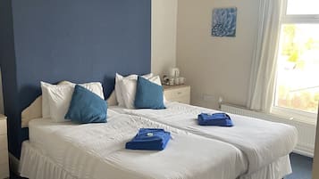 Basic Triple Room | Free WiFi