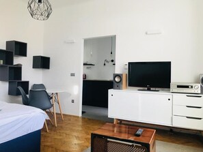 1 Schlafzimmer, Schreibtisch, Bügeleisen/Bügelbrett, WLAN