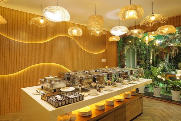 Tägliches inbegriffenes Frühstücksbuffet