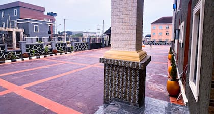 Ciara Jo Hotel and Suites