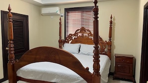 Room - Remarkable 2-bed Apartment in Kingston (Kingston)