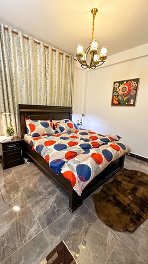 1 bedroom, iron/ironing board, free WiFi