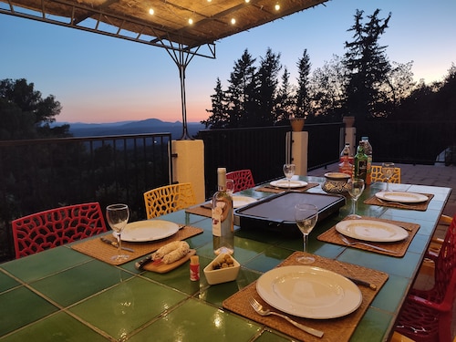 Villa in Provence's sky