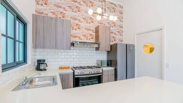 Microwave, oven, coffee/tea maker, toaster