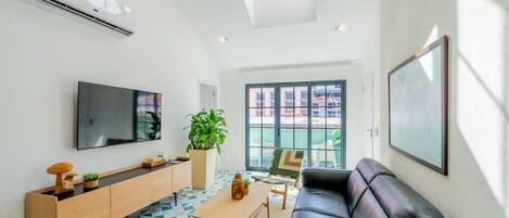 Fernseher, Arbeitsbereiche