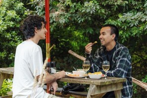 Outdoor dining - Tranquility Tiny House by Tiny Away (Owaka)