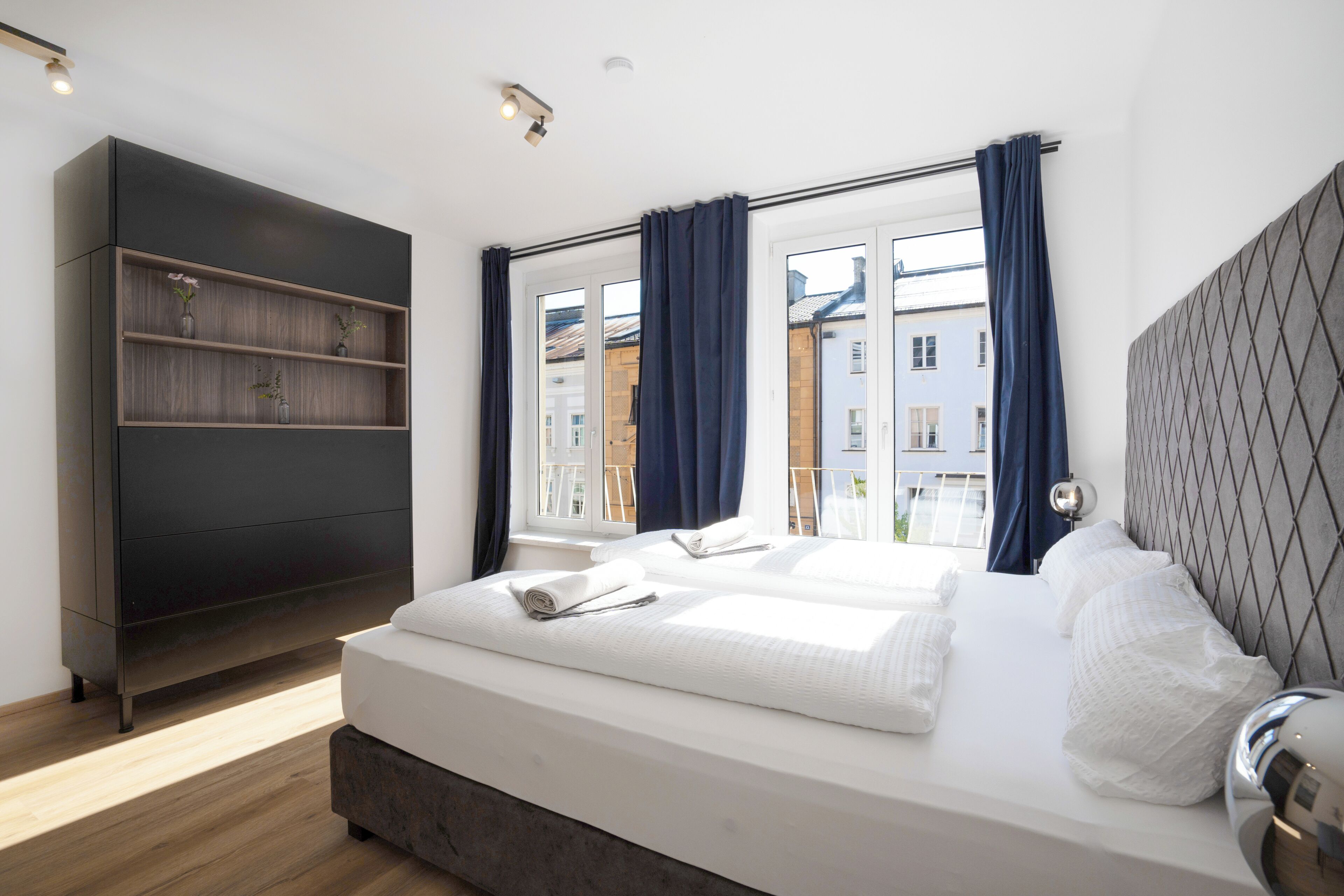 Basic Double Room, 1 Queen Bed, Kitchenette | Free WiFi, bed sheets