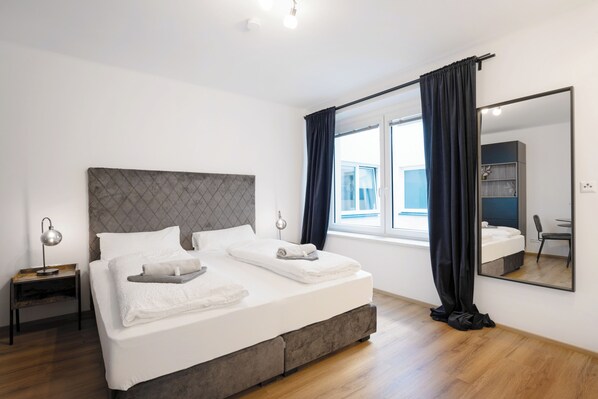 Suite estudio City, 1 cama de matrimonio, no fumadores | Wifi gratis y ropa de cama