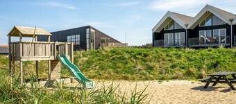 "Flugha" - 600m from the sea by Interhome