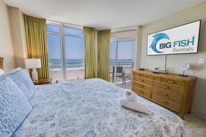 3 bedrooms, iron/ironing board, WiFi, bed sheets - Amazing Baywatch 3BR with Pools Direct Ocean Front (North Myrtle Beach)