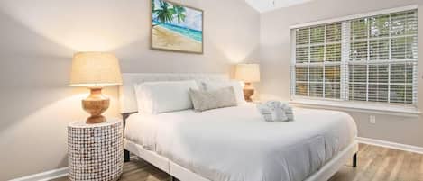 2 bedrooms, iron/ironing board, internet, bed sheets