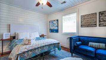 1 chambre, fer et planche Ă repasser, lit parapluie, Wi-Fi