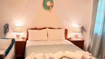 2 bedrooms, iron/ironing board, free WiFi, bed sheets