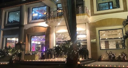 Hotel Red Sapphire