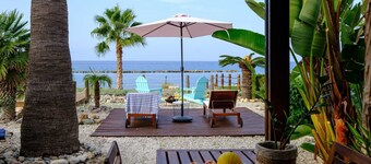 Kyma I Beachfront Residence by Nomads