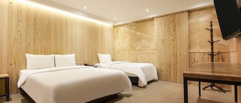 Luxury Studio Suite, 1 Bedroom | Peralatan tempat tidur premium, gebar bulu kapas