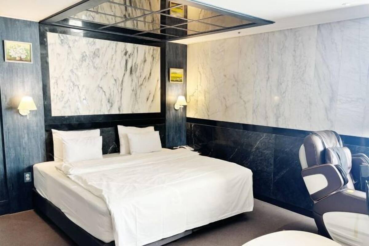 Luxe beddengoed, donsdekens, individueel gedecoreerd