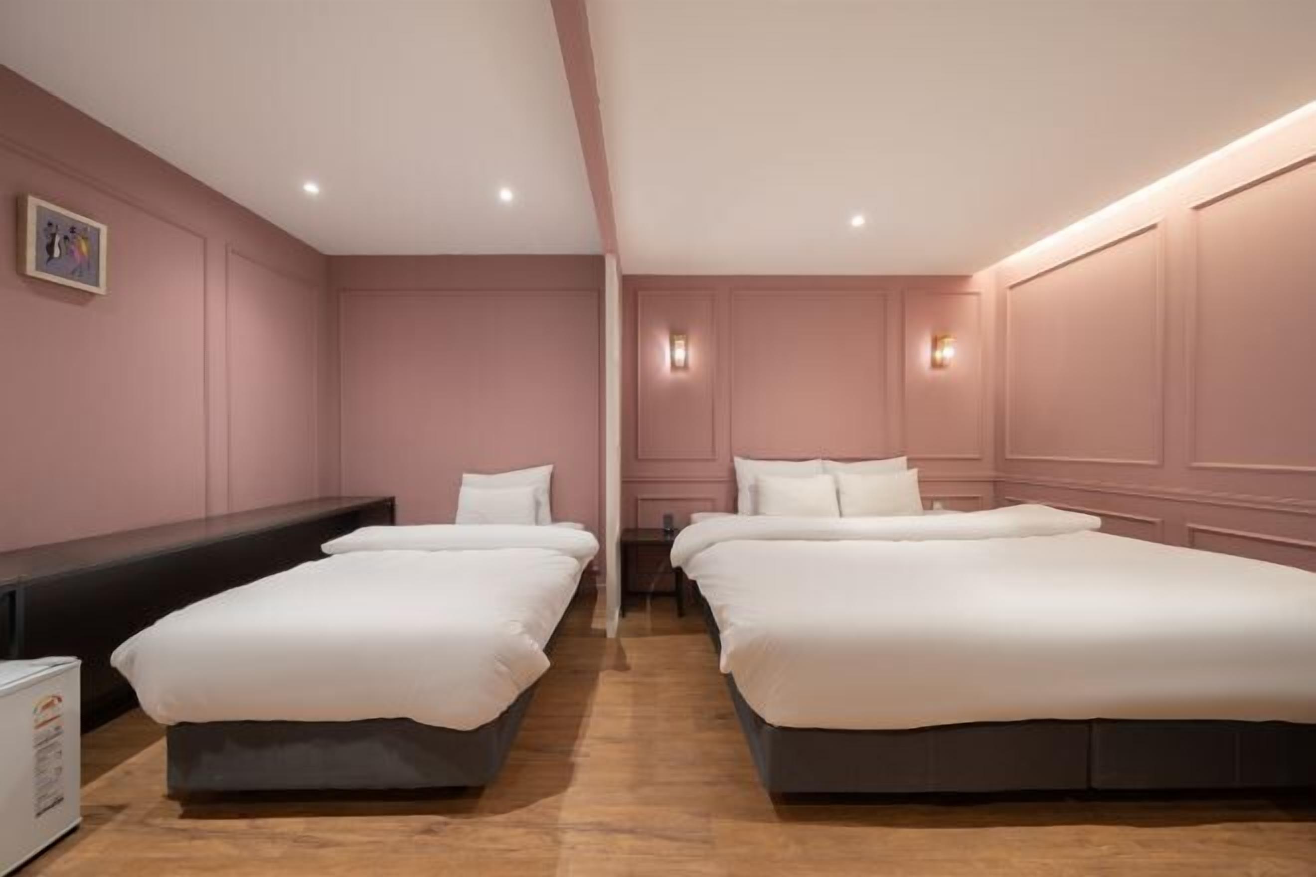 Premium bedding, down duvets, individually decorated