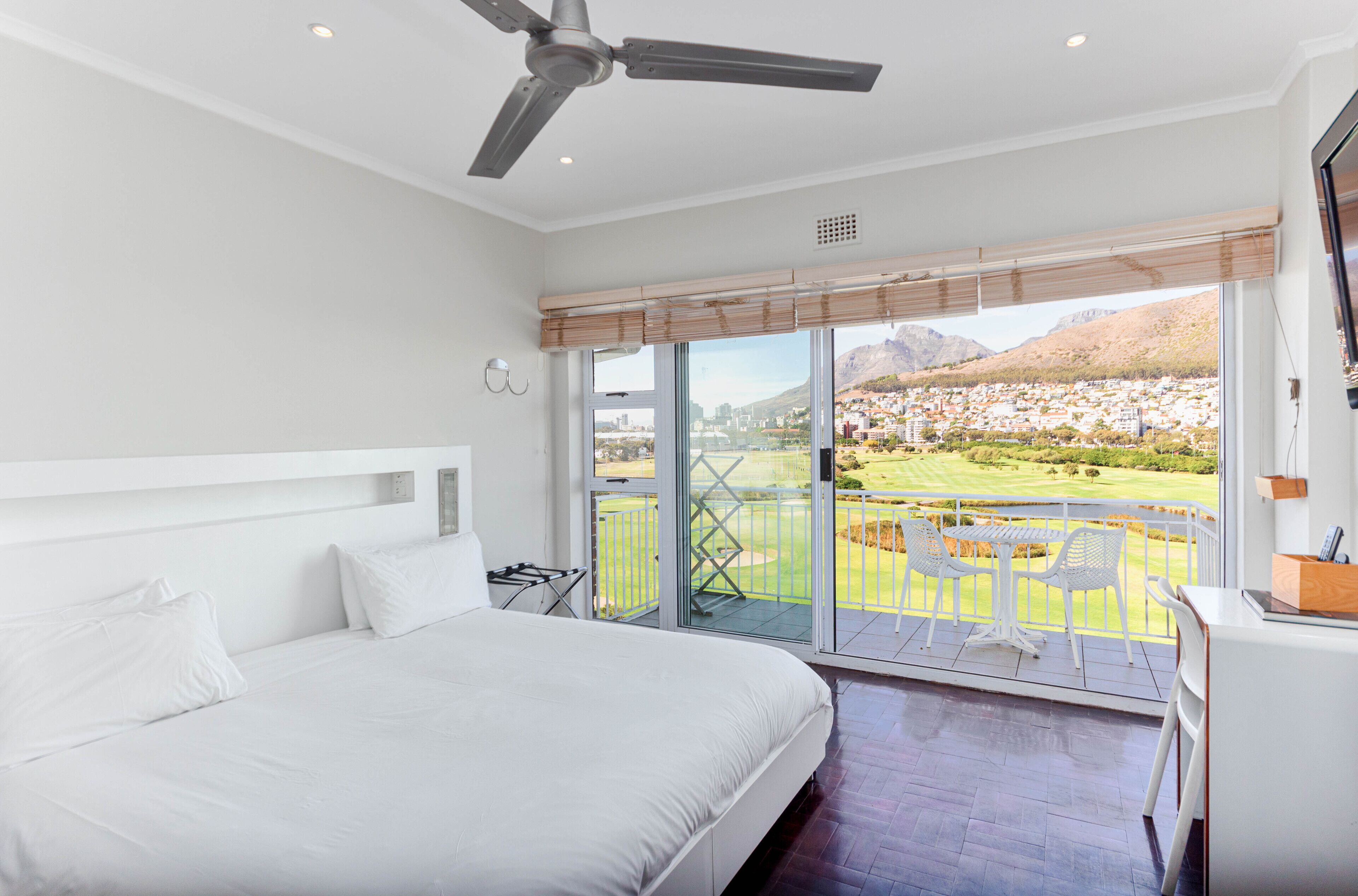 1 bedroom, iron/ironing board, internet, bed sheets