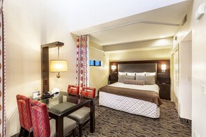 2 soverom, strykejern/-brett, internettilgang og sengetøy