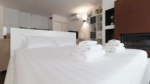 Apartment (0 Bedroom) | Interior - Italianway Comfort - Torino 57 A (Milan)