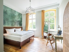 Hypo-allergenic bedding, desk, laptop workspace, free WiFi