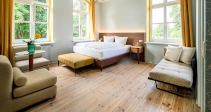 Stuckhotel Fettehenne