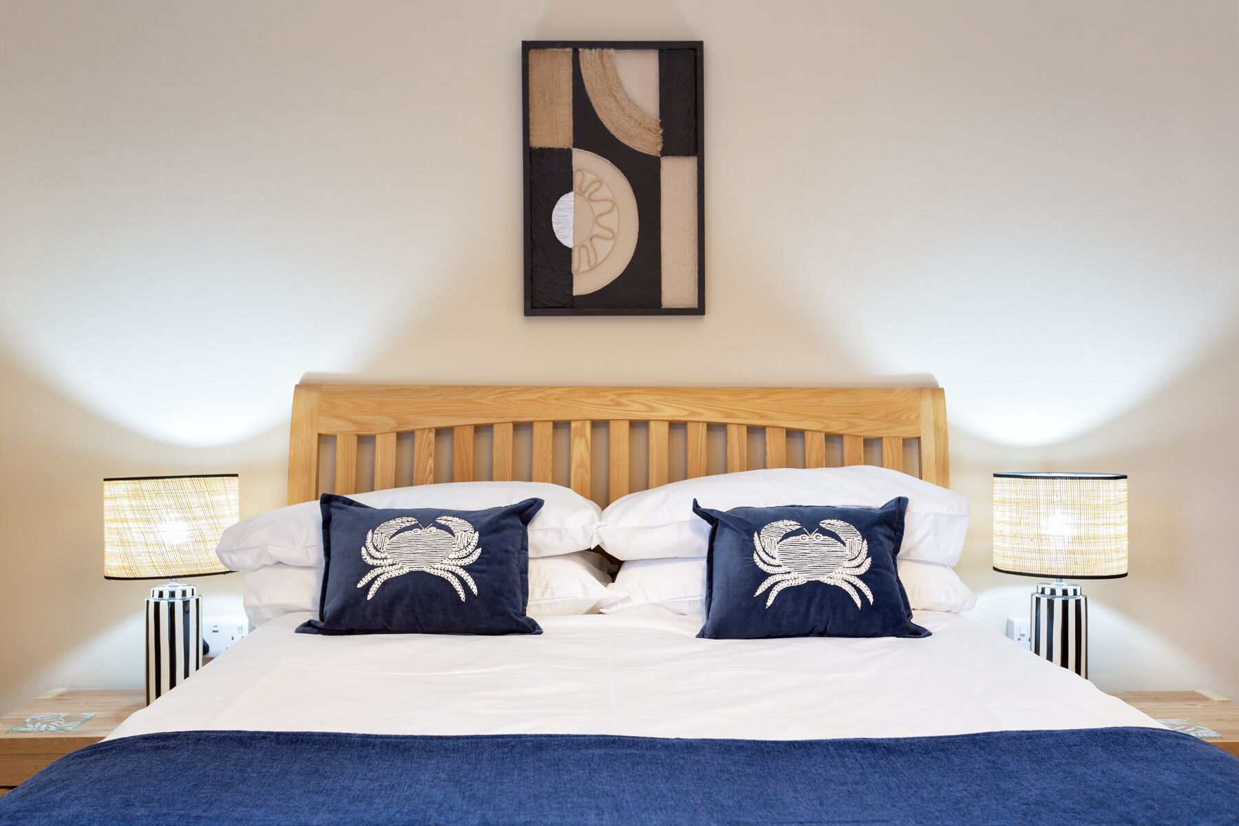 Chambre Double | Ameublement personnalisé, Wi-Fi gratuit