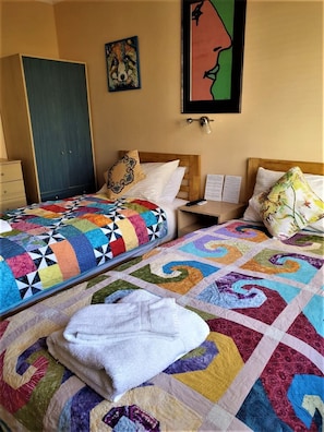 Twin Room | Individually furnished, free WiFi