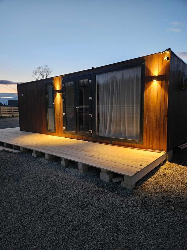 Terrace/patio - Cozy spa Tiny house in Vama Suceava (Vama)