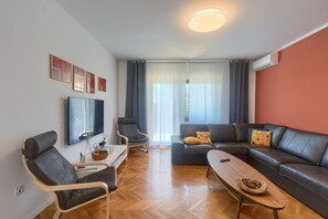 TV - Villa Valbandon (Istria - Valbandon) (Valbandon)