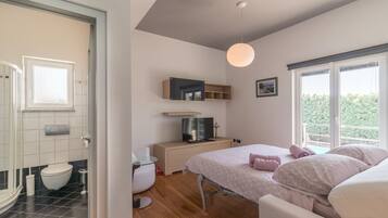 5 bedrooms, Internet