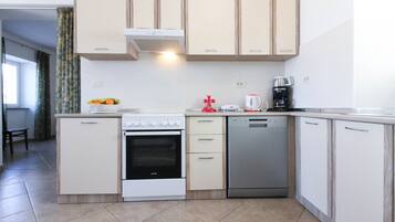 Frigorífic, microones, forn i rentaplats