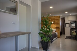 3 bedrooms, Internet
