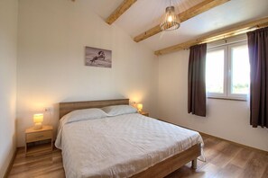 4 soveværelser, internetforbindelse