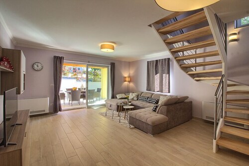 Villa Mugeba I (Istrien - Mugeba)