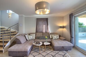 TV - Villa Mugeba II (Istria - Mugeba) (Mugeba)