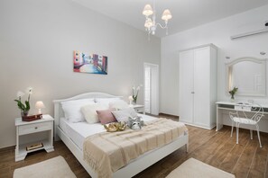 3 makuuhuonetta, internet