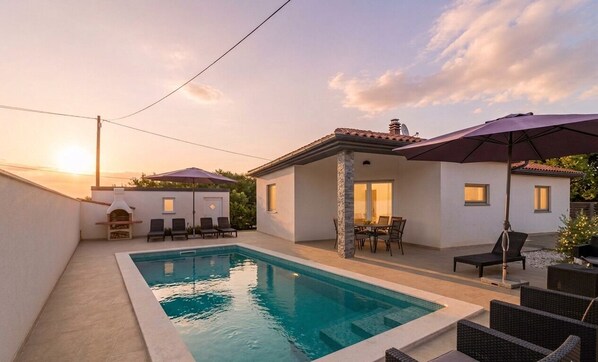 Pool - Villa Sissano (Istria - Sisan) (Sisan)