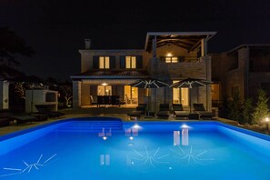 Pool - Villa LAURA AN (Istria - Deklići) (Deklići)