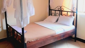 Room - Panorama Inn- Safari Stride (Karatu)