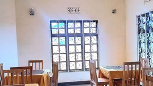 Restaurant - Panorama Inn- Safari Stride (Karatu)