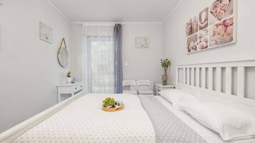 1 bedroom, iron/ironing board, WiFi, bed sheets