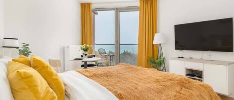 熨斗/熨衫板、可攜式嬰兒床、Wi-Fi、床單