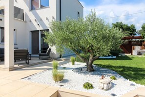 Terrace/patio - Villa Nerina (Istria - Sisan) (Sisan)