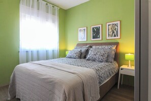 2 bedrooms, Internet