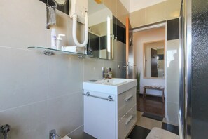 Shower, bidet