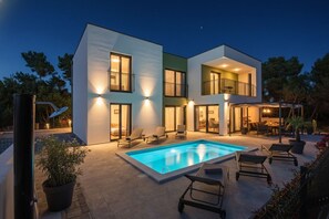 Pool - Villa FLAVIA (Istria - Medulin) (Medulin)