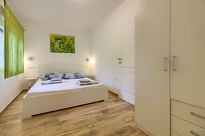 3 soverom og internettilgang