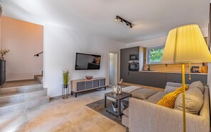 TV - Villa Ella Nature (Istria - Pula) (Pula)